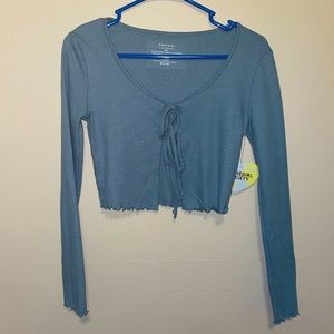 NWT-front tie long sleeve